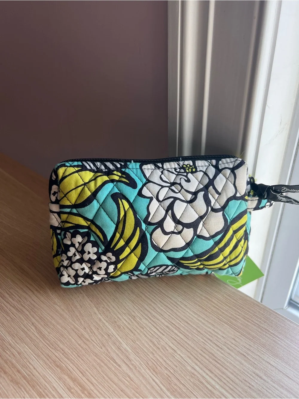 NWT Vera Bradley Island Blooms Small Cosmetic Bag